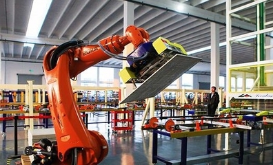 探訪威海南海新區(qū) 數(shù)字賦能，揭秘“無人工廠”背后的計(jì)算機(jī)信息技術(shù)